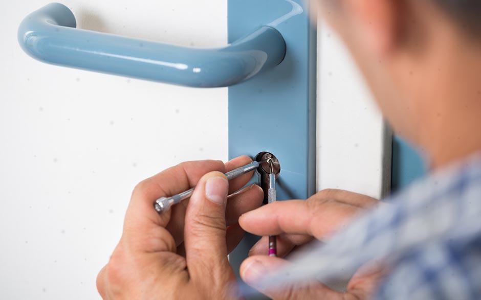 service serrure porte blindee Istres