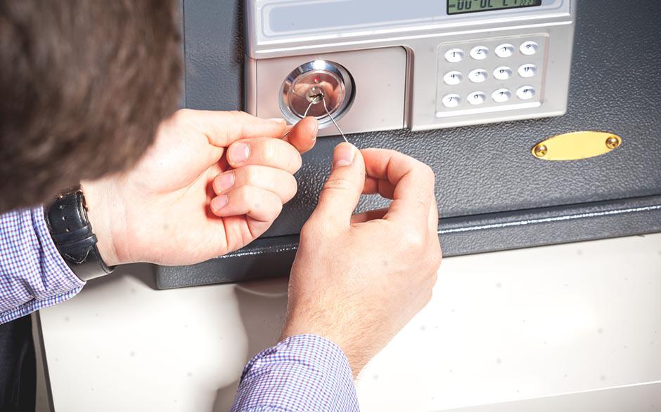 service serrure porte blindee Istres